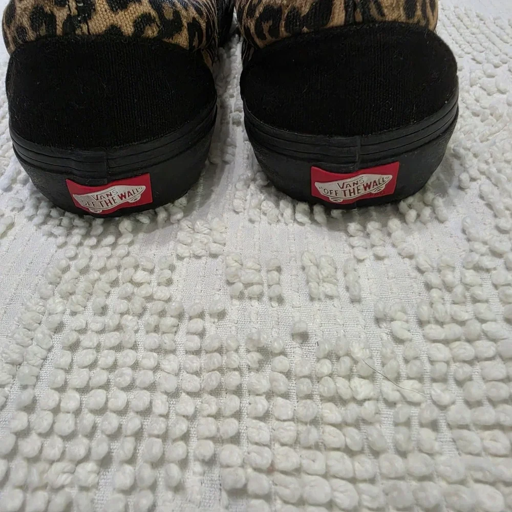 VANS Classic Slip On 90s  Cheetah Sneakers Men's 9 Iconic